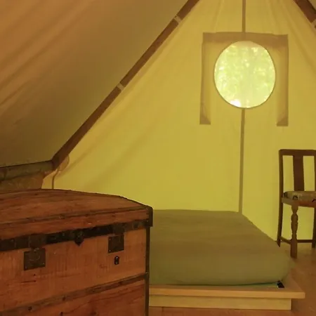 O Bois Dormant Vakantiehuis Lempzours